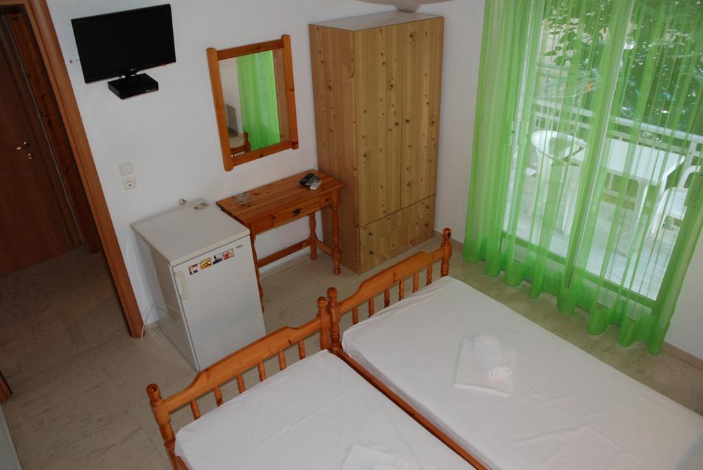 Soti'S Rooms Skala Rachoni  Room photo