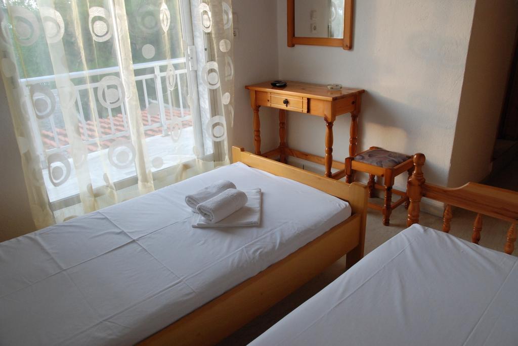 Soti'S Rooms Skala Rachoni  Exterior photo